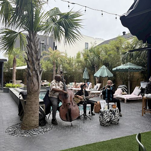 The Blackbird Hotel