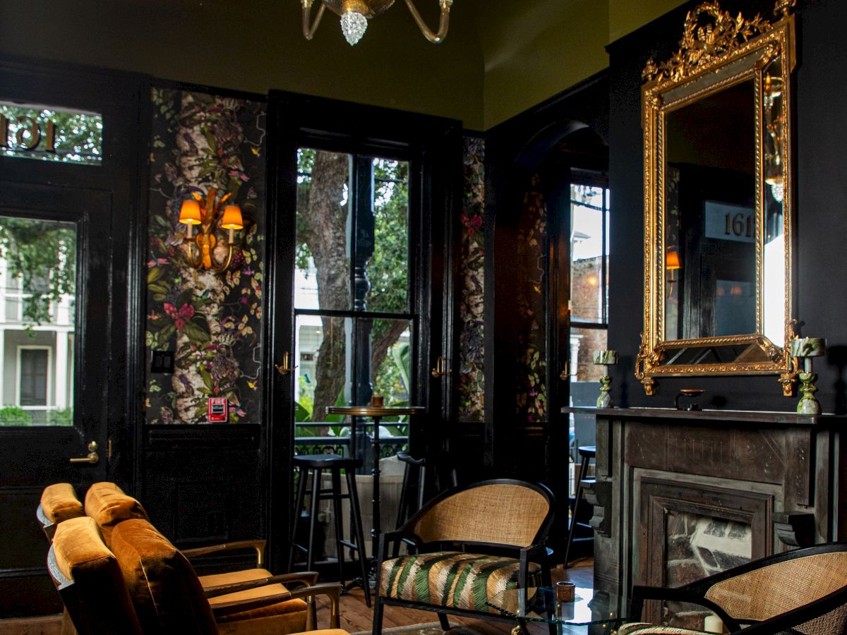 The Blackbird Hotel